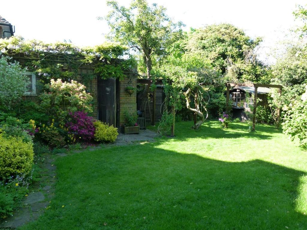 Iolanthe Bed & Breakfast Londra Exterior foto